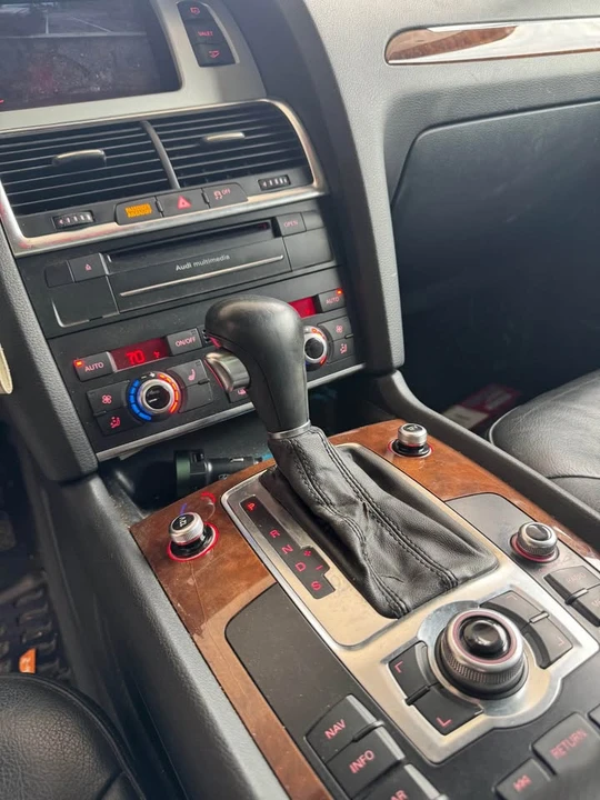 2011 Audi 4L Q7 - Image 10 of 12