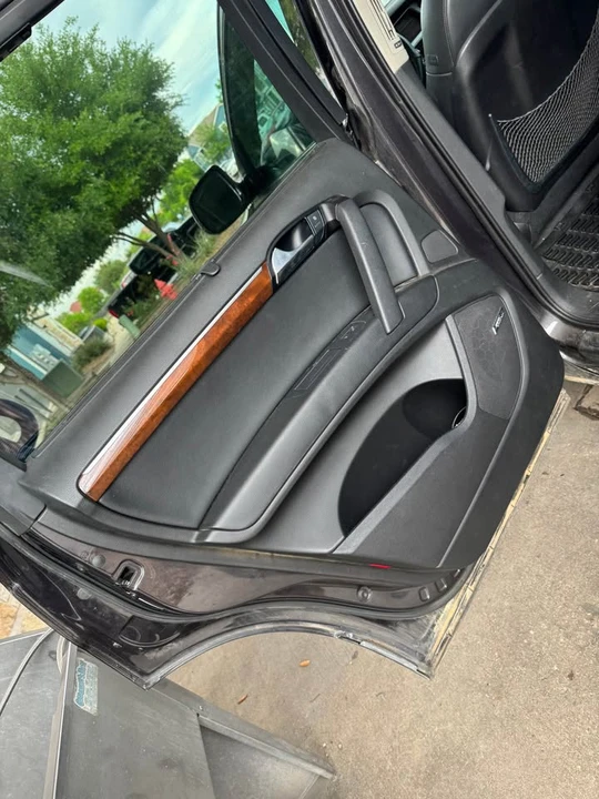 2011 Audi 4L Q7 - Image 8 of 12