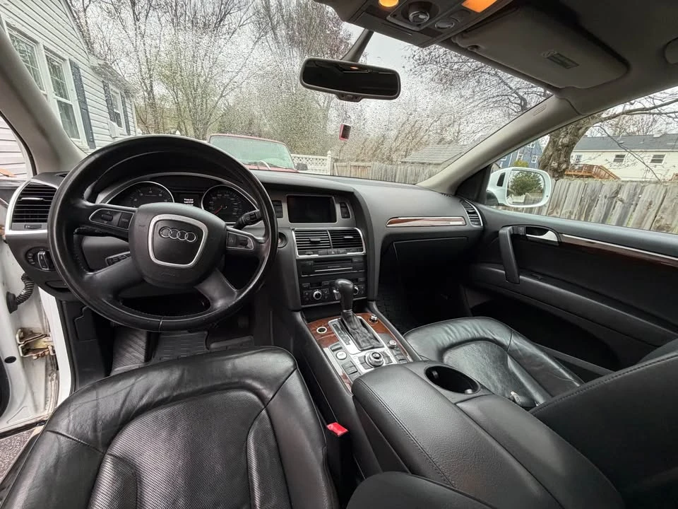 2011 Audi 4L Q7 - Image 8 of 8