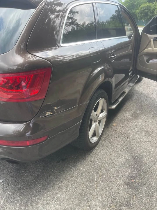 2011 Audi 4L Q7 - Image 2 of 14