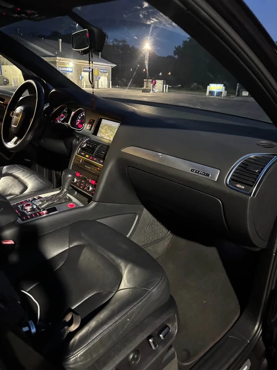 2011 Audi 4L Q7 - Image 9 of 14