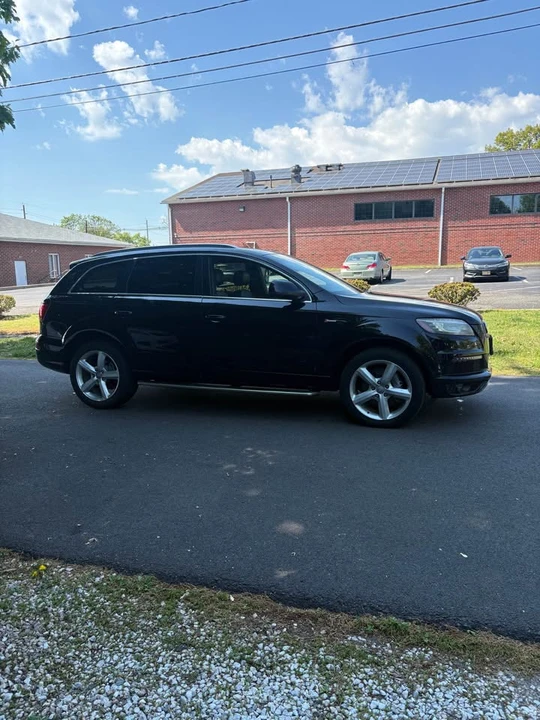 2011 Audi 4L Q7 - Image 2 of 20