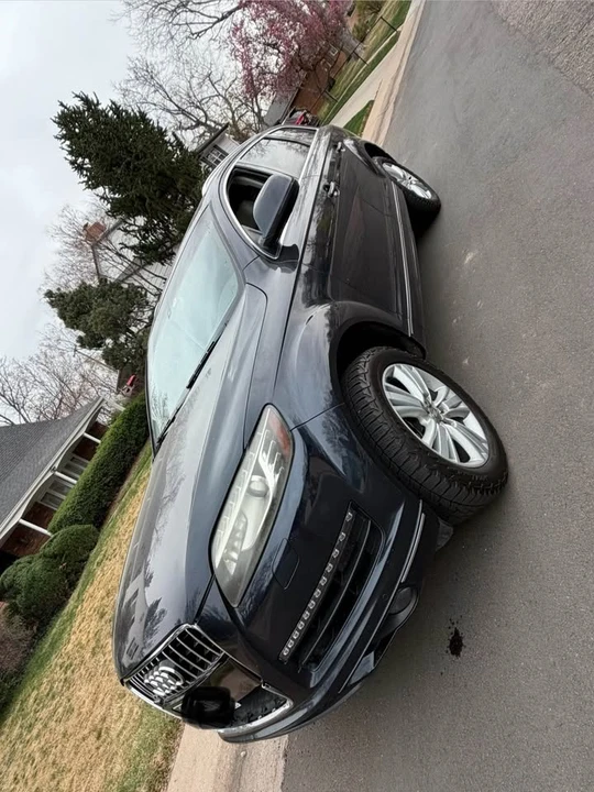 2011 Audi 4L Q7 - Image 2 of 13