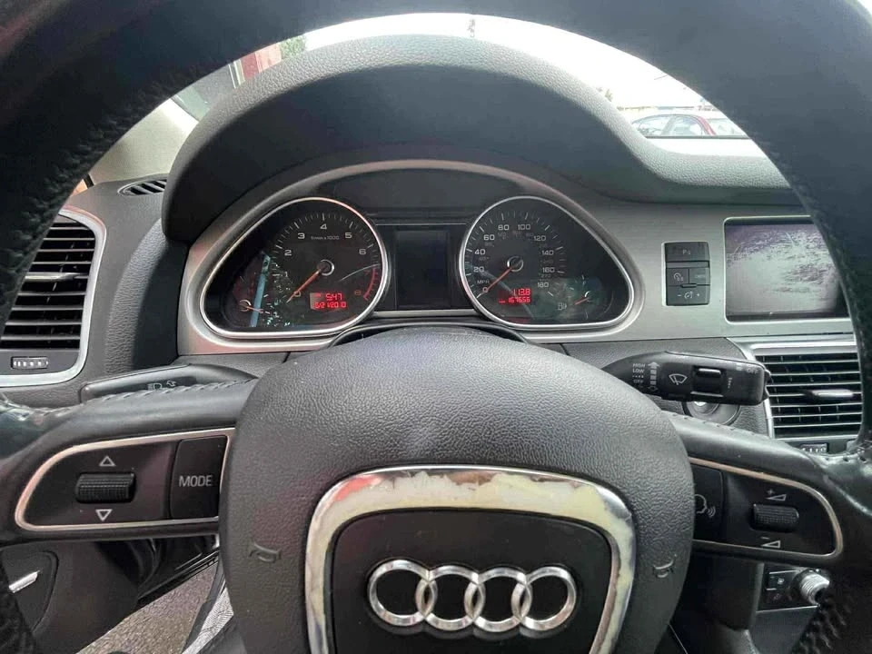 2011 Audi 4L Q7 - Image 6 of 11