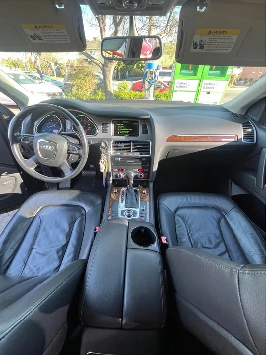 2011 Audi 4L Q7 - Image 8 of 9