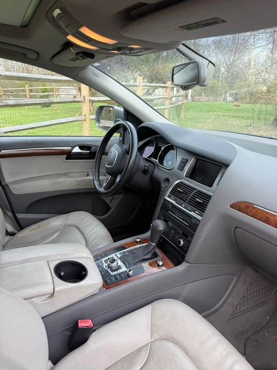 2011 Audi 4L Q7 - Image 5 of 9