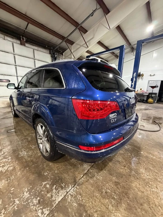 2011 Audi 4L Q7 - Image 7 of 16