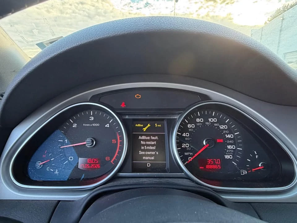 2011 Audi 4L Q7 - Image 8 of 15