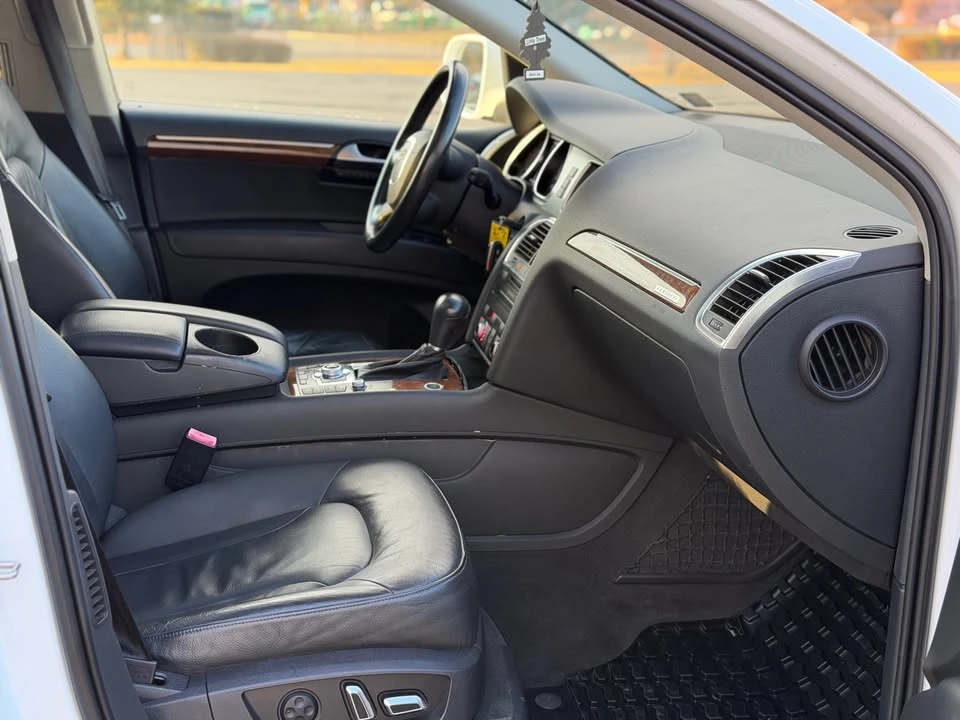 2011 Audi 4L Q7 - Image 9 of 15