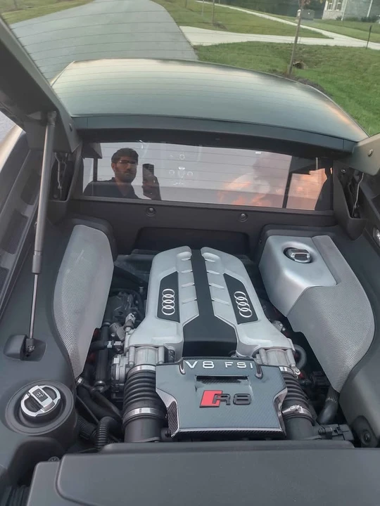 2011 Audi 42 R8 - Image 14 of 14