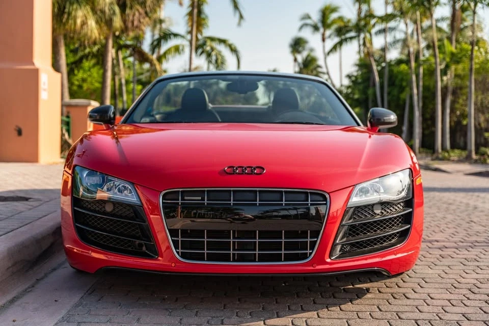 2011 Audi 42 R8 - Image 3 of 7