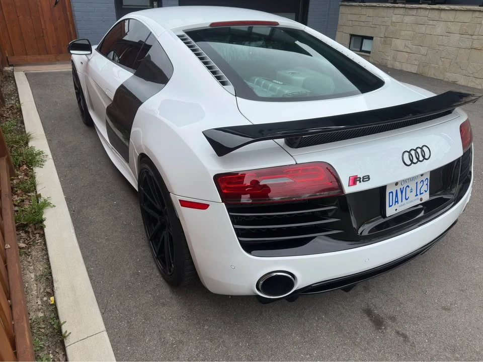 2011 Audi 42 R8 - Image 5 of 9