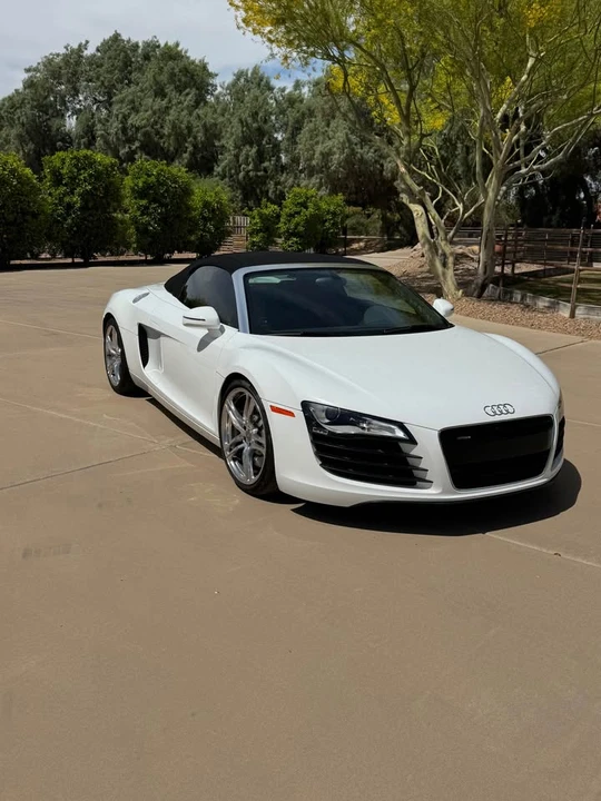 2011 Audi 42 R8 - Image 6 of 12