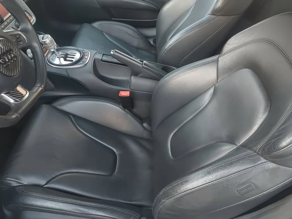 2011 Audi 42 R8 - Image 11 of 12