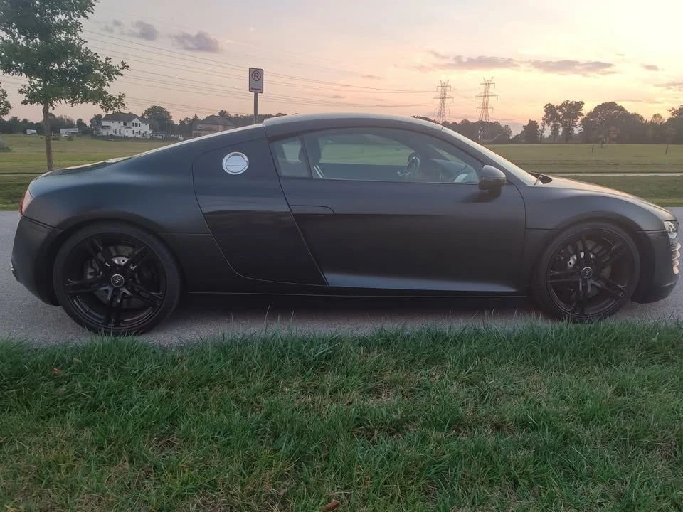 2011 Audi 42 R8 - Image 6 of 12