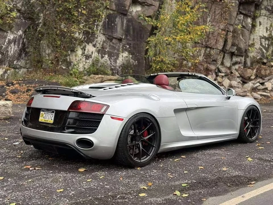 2011 Audi 42 R8 - Image 3 of 5