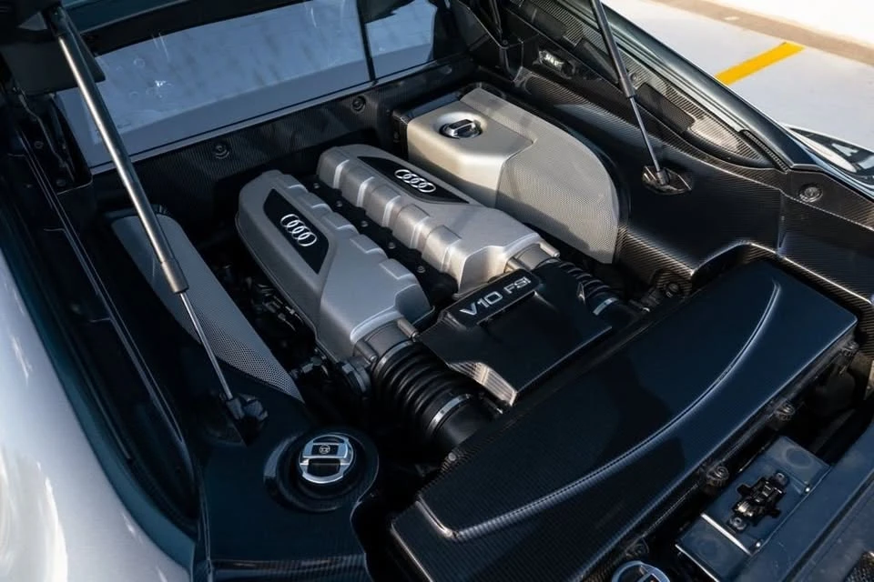 2011 Audi 42 R8 - Image 11 of 20