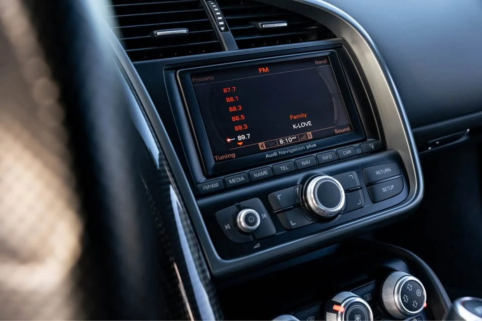 2011 Audi 42 R8 - Image 11 of 19