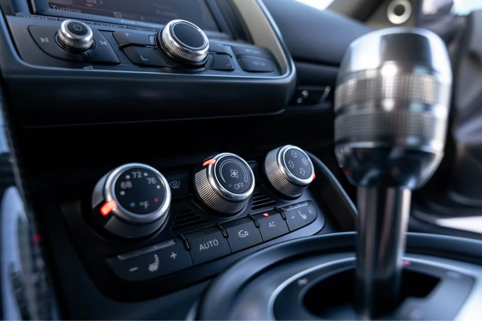 2011 Audi 42 R8 - Image 12 of 19