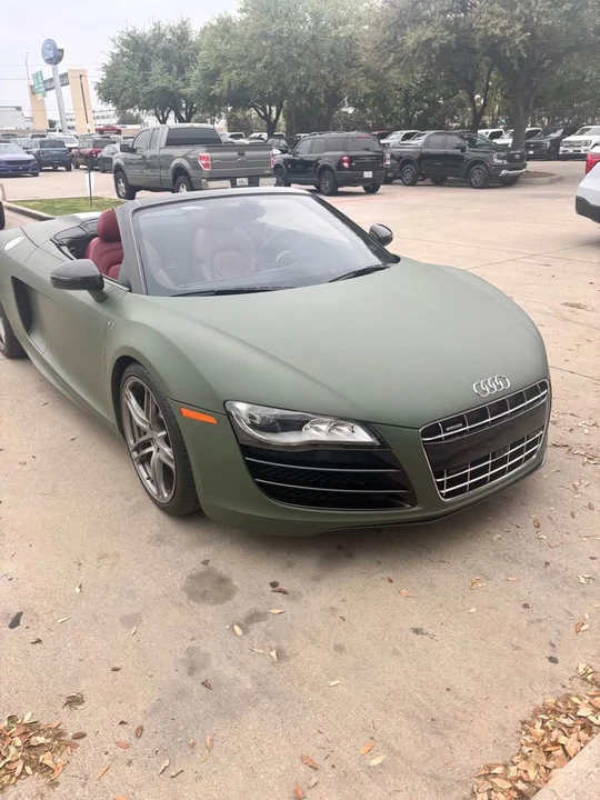 2011 Audi 42 R8 - Image 3 of 9