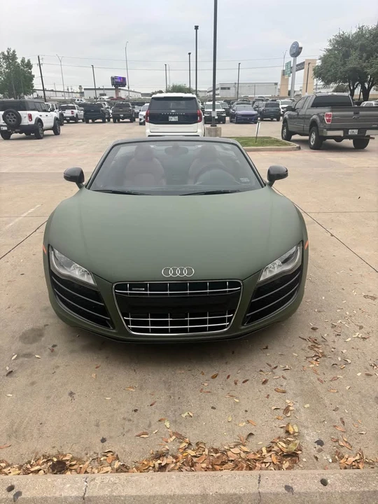 2011 Audi 42 R8 - Image 2 of 9