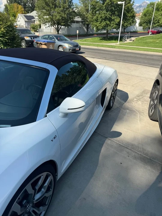 2011 Audi 42 R8 - Image 14 of 19