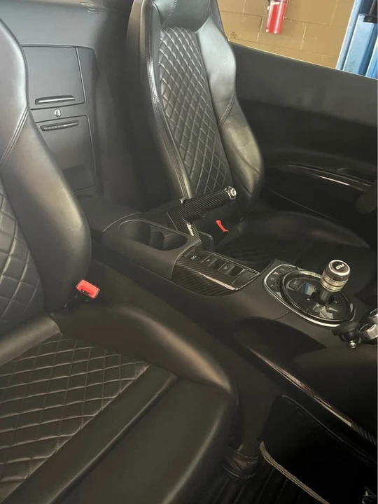 2011 Audi 42 R8 - Image 5 of 6