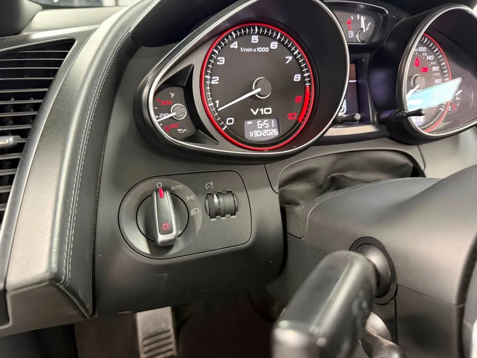 2011 Audi 42 R8 - Image 13 of 19