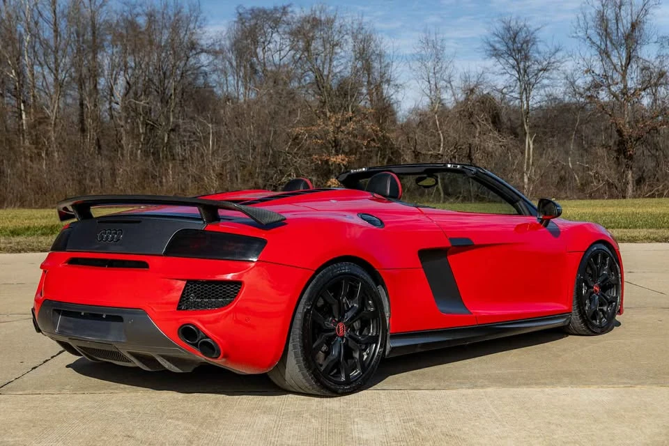 2011 Audi 42 R8 - Image 17 of 20