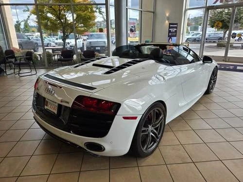 2011 Audi 42 R8 - Image 9 of 10