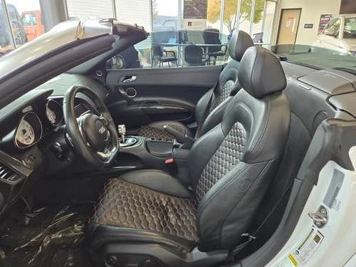 2011 Audi 42 R8 - Image 3 of 10