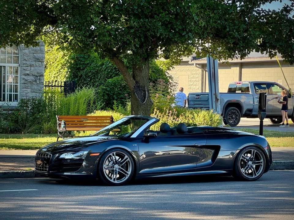 2011 Audi 42 R8 - Image 2 of 19