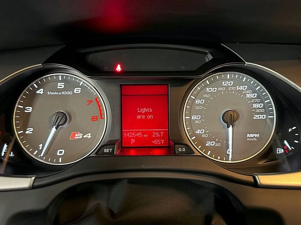 2011 Audi B8 S4 - Image 11 of 20