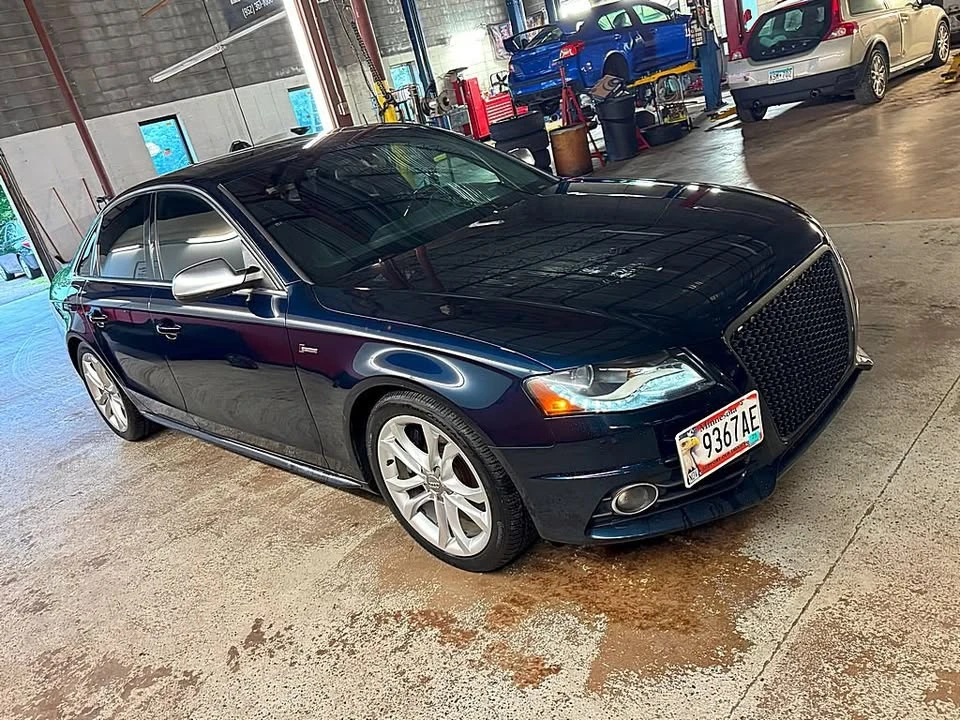 2011 Audi B8 S4 - Image 8 of 20