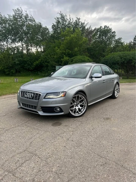 2011 Audi B8 S4 - Image 2 of 7