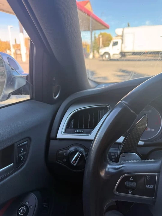 2011 Audi B8 S4 - Image 15 of 17