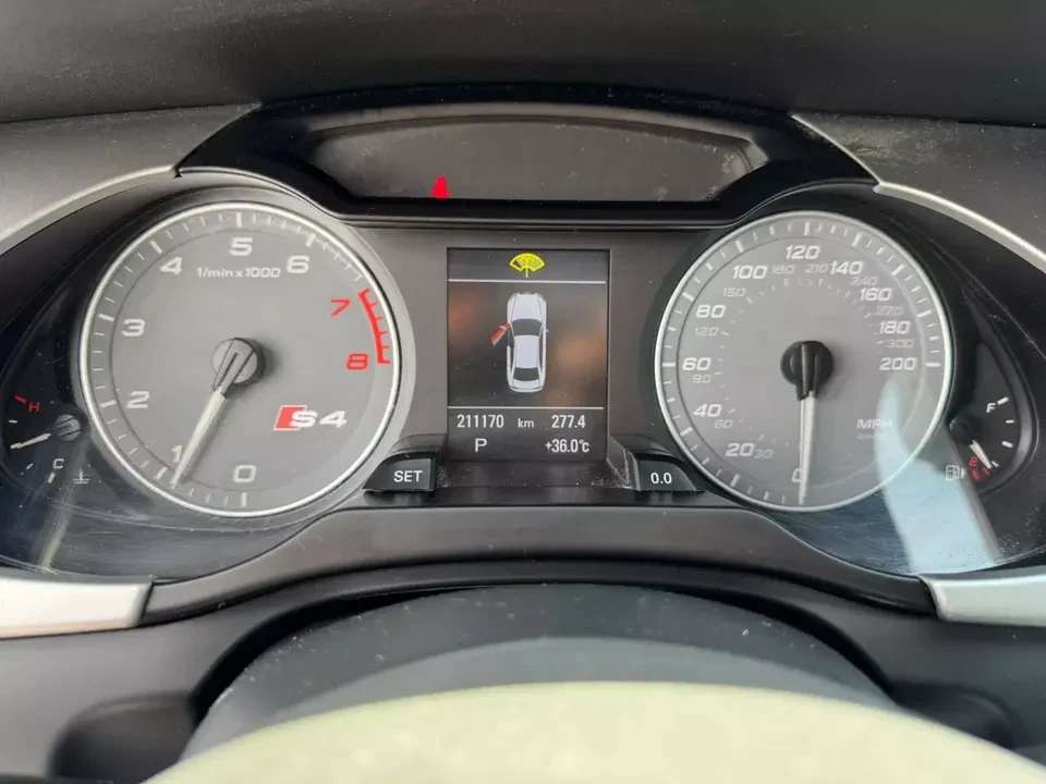 2011 Audi B8 S4 - Image 7 of 17
