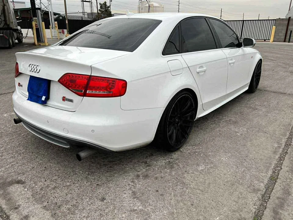 2011 Audi B8 S4 - Image 4 of 11