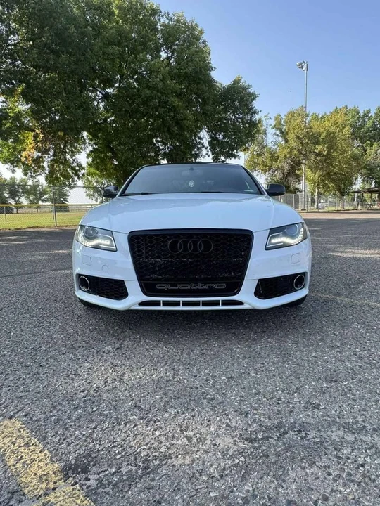 2011 Audi B8 S4 - Image 6 of 10