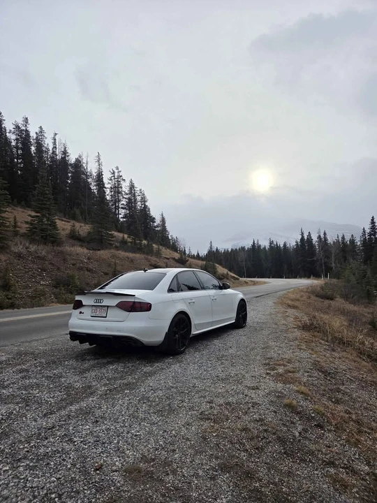 2011 Audi B8 S4 - Image 2 of 10