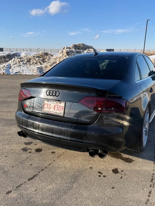 2011 Audi B8 S4 - Image 4 of 12