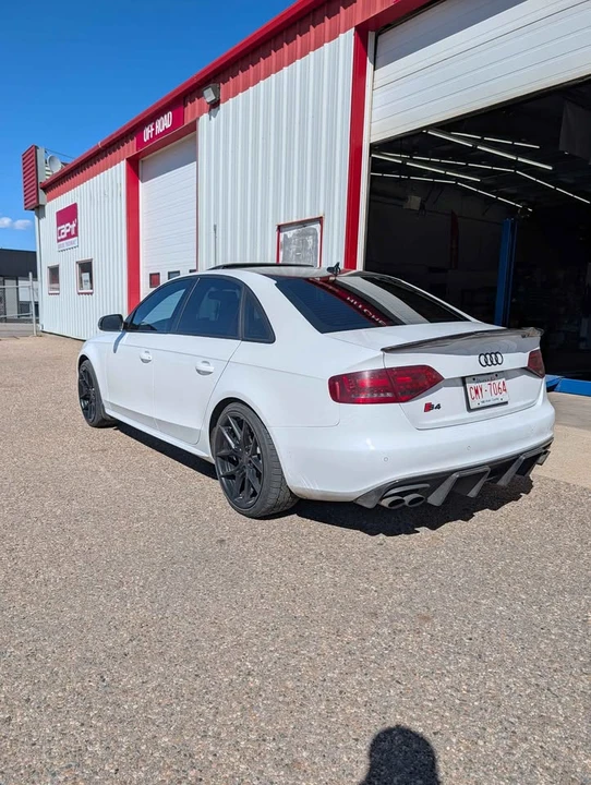 2011 Audi B8 S4 - Image 6 of 13