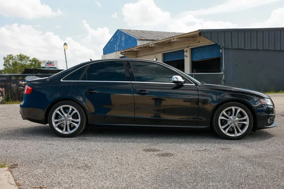 2011 Audi B8 S4 - Image 8 of 20