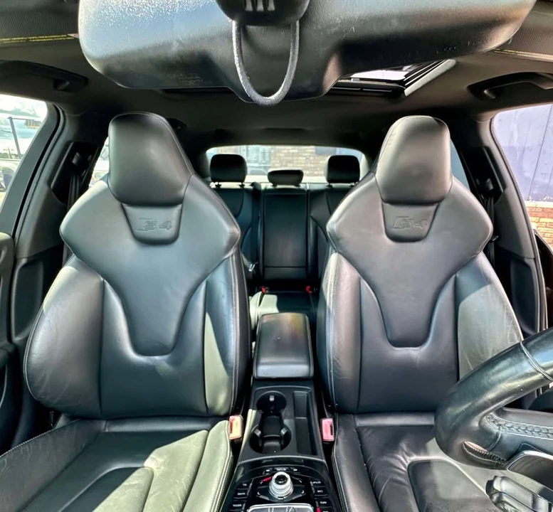 2011 Audi B8 S4 - Image 19 of 20