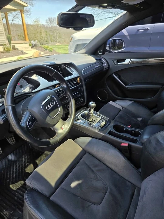 2011 Audi B8 S4 - Image 13 of 17