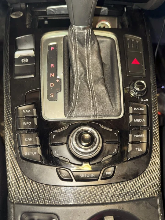 2011 Audi B8 S4 - Image 16 of 20