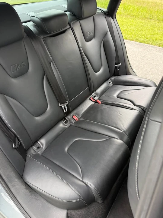 2011 Audi B8 S4 - Image 14 of 19