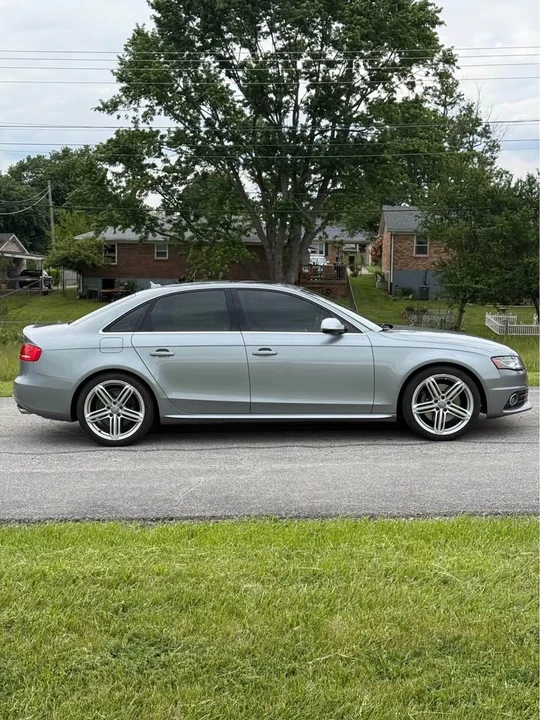 2011 Audi B8 S4 - Image 8 of 19