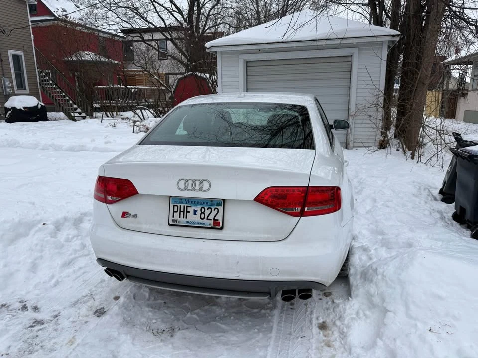 2011 Audi B8 S4 - Image 5 of 10