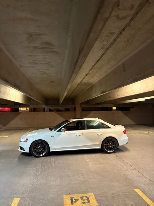 2011 Audi B8 S4 - Image 2 of 12